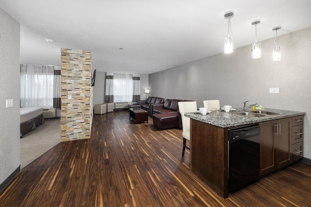 Home Inn & Suites Yorkton Kültér fotó